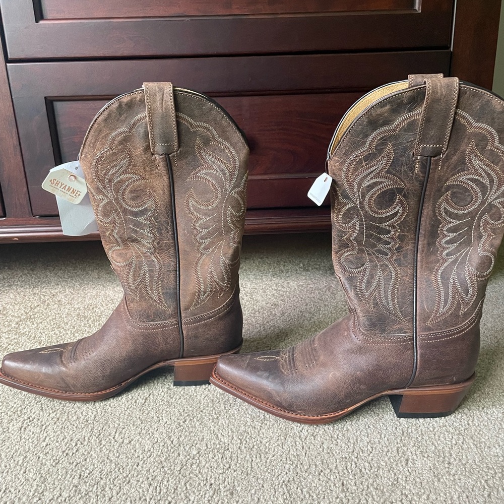 Boot Barn Shyanne cowboy boots